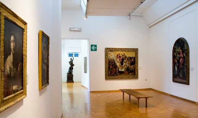 La Pinacoteca di Bari, isolata e poco visitata: La colpa  della politica